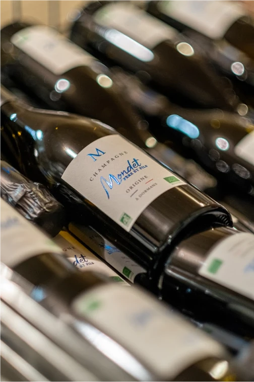Bouteilles Champagne Mondet Père et Fils